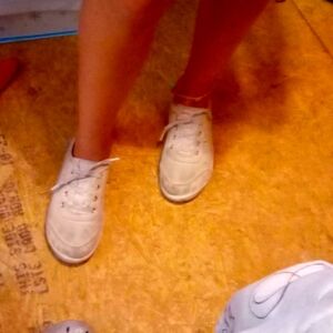 White size six women's hey dudes